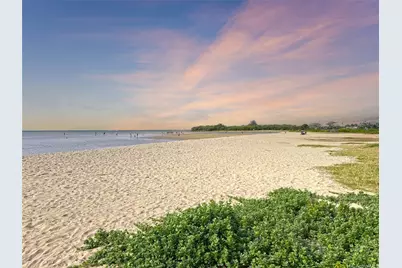 250 Kawaihae Street #2E, Honolulu, HI 96825 - Photo 2