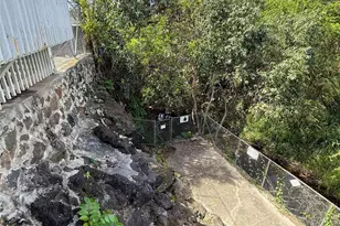 1424 Gulick Ave, Honolulu, HI 96819 - Photo 16