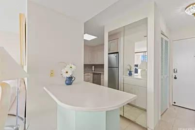 1910 Ala Moana Boulevard #37C, Honolulu, HI 96815 - Photo 10