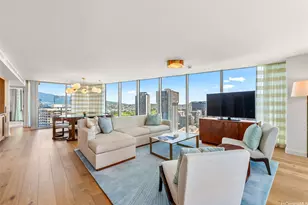 2139 Kuhio Ave, Honolulu, HI 96815 - Photo 2