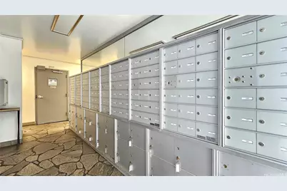 824 Kinau Street #108, Honolulu, HI 96813 - Photo 14