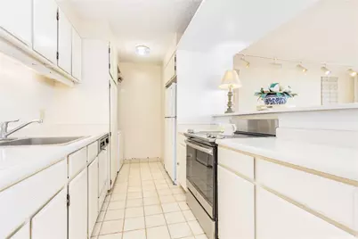 2600 Pualani Way #2502, Honolulu, HI 96815 - Photo 14