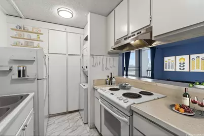 2100 Date Street #703, Honolulu, HI 96826 - Photo 4