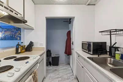 2100 Date Street #703, Honolulu, HI 96826 - Photo 12