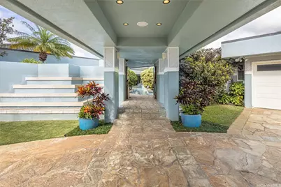 1980 Laukahi Street, Honolulu, HI 96821 - Photo 2