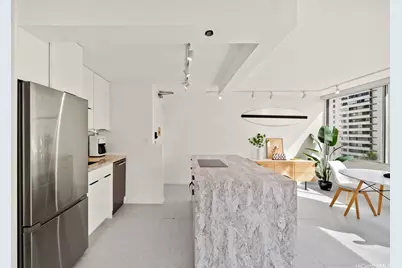 2427 Kuhio Avenue #807, Honolulu, HI 96815 - Photo 4