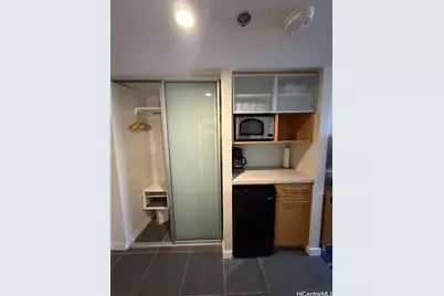 410 Atkinson Drive #1019, Honolulu, HI 96814 - Photo 2