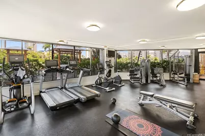 2045 Kalakaua Avenue #118, Honolulu, HI 96815 - Photo 2