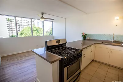 1722 Makiki Street #302, Honolulu, HI 96822 - Photo 4