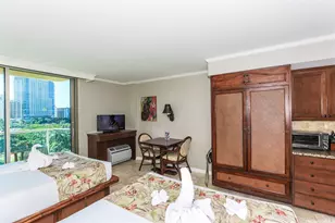 2045 Kalakaua Ave, Honolulu, HI 96815 - Photo 4