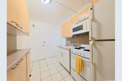 2442 Tusitala Street #211, Honolulu, HI 96815 - Photo 8