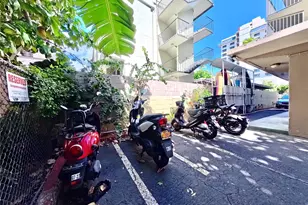 2442 Tusitala St, Honolulu, HI 96815 - Photo 16