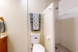 1720 Ala Moana Blvd, Honolulu, HI 96815 - Photo 8