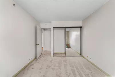 1212 Nuuanu Avenue #2402, Honolulu, HI 96817 - Photo 10