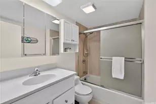 1765 Ala Moana Blvd, Honolulu, HI 96815 - Photo 14