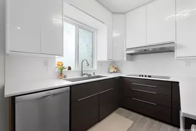 315 Hanakoa Street, Honolulu, HI 96825 - Photo 8