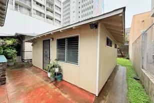 1119 Young St, Honolulu, HI 96814 - Photo 8