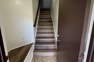 1983 10th Ave, Honolulu, HI 96816 - Photo 2