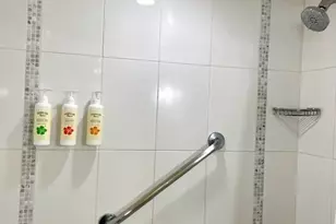 410 Atkinson Dr, Honolulu, HI 96814 - Photo 10