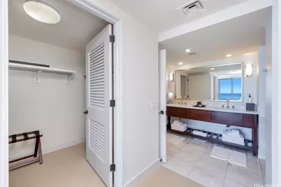 223 Saratoga Road #2410, Honolulu, HI 96815 - Photo 14