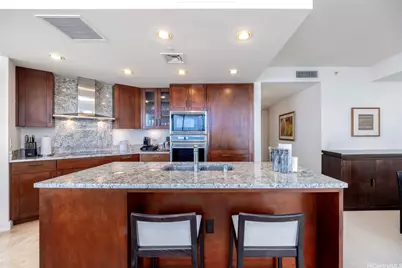 223 Saratoga Road #2410, Honolulu, HI 96815 - Photo 8