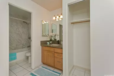 1255 Nuuanu Avenue #E1006, Honolulu, HI 96817 - Photo 10
