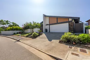 1255 Mokuhano St, Honolulu, HI 96825 - Photo 2