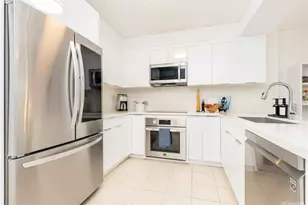 909 Kapiolani Blvd, Honolulu, HI 96814 - Photo 1