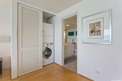 2895 Kalakaua Avenue #1202, Honolulu, HI 96815 - Photo 16
