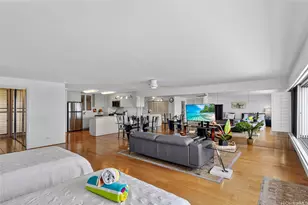 2895 Kalakaua Ave, Honolulu, HI 96815 - Photo 8