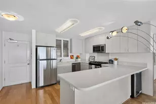 2895 Kalakaua Ave, Honolulu, HI 96815 - Photo 12