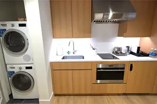 1390 Kapiolani Blvd, Honolulu, HI 96814 - Photo 8