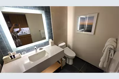 1390 Kapiolani Boulevard #3704, Honolulu, HI 96814 - Photo 12