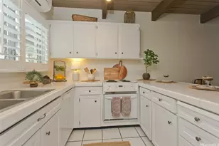 4882 Kilauea Ave, Honolulu, HI 96816 - Photo 2