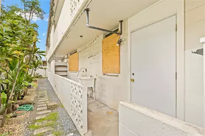 910 Factory Street, Honolulu, HI 96819 - Photo 14