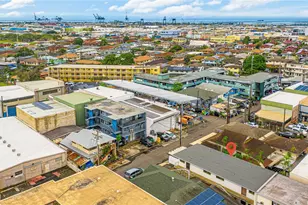 910 Factory St, Honolulu, HI 96819 - Photo 6