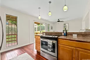 98-1372 D Nola St, Pearl City, HI 96782 - Photo 10