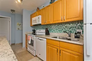 201 Ohua Ave, Honolulu, HI 96815 - Photo 12