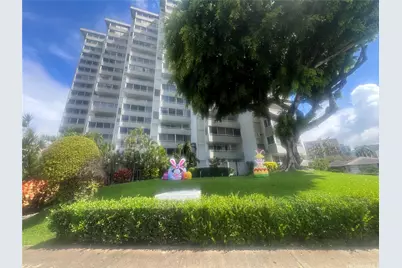 1400 Pensacola Street #1104, Honolulu, HI 96822 - Photo 2