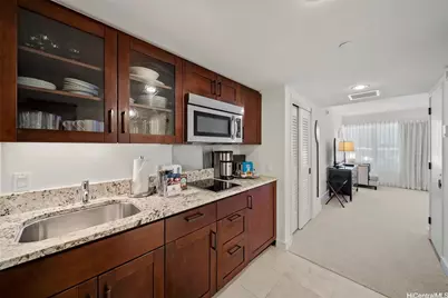 223 Saratoga Road #901, Honolulu, HI 96815 - Photo 4