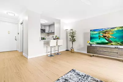 731 Amana Street #904, Honolulu, HI 96814 - Photo 2