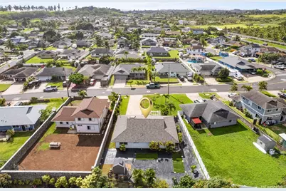 39 Hoola Hou Street, Wailuku, HI 96793 - Photo 2