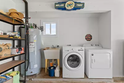 39 Hoola Hou Street, Wailuku, HI 96793 - Photo 22