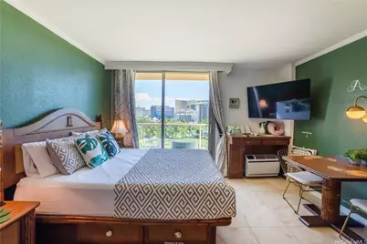 2045 Kalakaua Avenue #611, Honolulu, HI 96815 - Photo 2