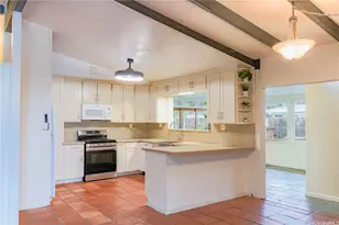 951 Holoholo St, Kailua, HI 96734 - Photo 2