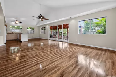 886 Mahealani Street, Kihei, HI 96753 - Photo 6