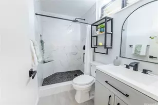 98-1704 Kaahumanu St, Pearl City, HI 96782 - Photo 18