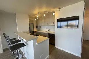 1778 Ala Moana Blvd, Honolulu, HI 96815 - Photo 4