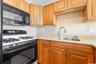 2452 Tusitala St, Honolulu, HI 96815 - Photo 2