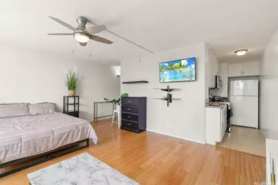 2092 Kuhio Avenue #1701, Honolulu, HI 96815 - Photo 4